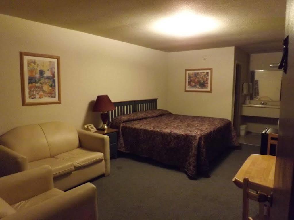 Albany Inn & Rv Campground Bagian luar foto
